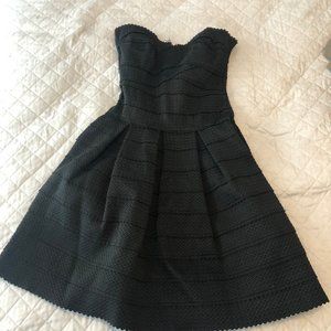 ✨ Black Strappy Strapless Dress Zipper Back